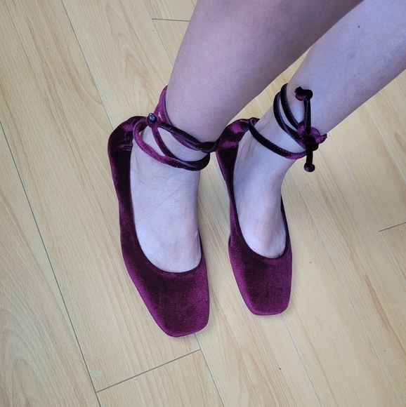 8 by Yoox Velvet Ballet Flats Burgundy EU 39-39.5 US 8-8.5 - Picture 1 of 9